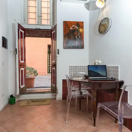 Lägenhet Moroni Trastevere Cozy